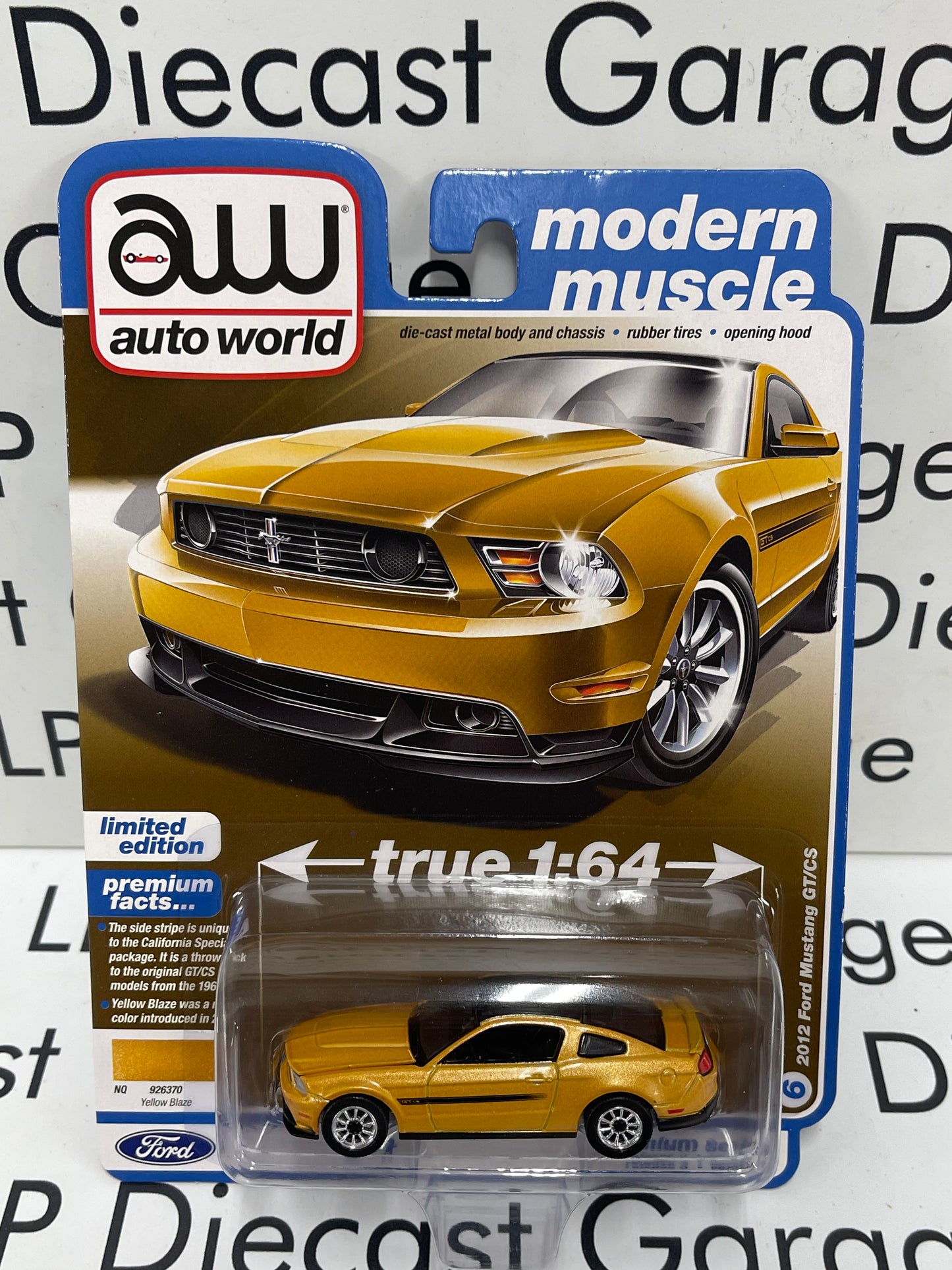 AUTO WORLD 2012 Ford Mustang GT/CS Yellow Blaze 1:64 Diecast Modern Muscle