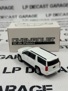 MODEL TRUCK 2015 Chevrolet Suburban White 1:64 Diecast SUV