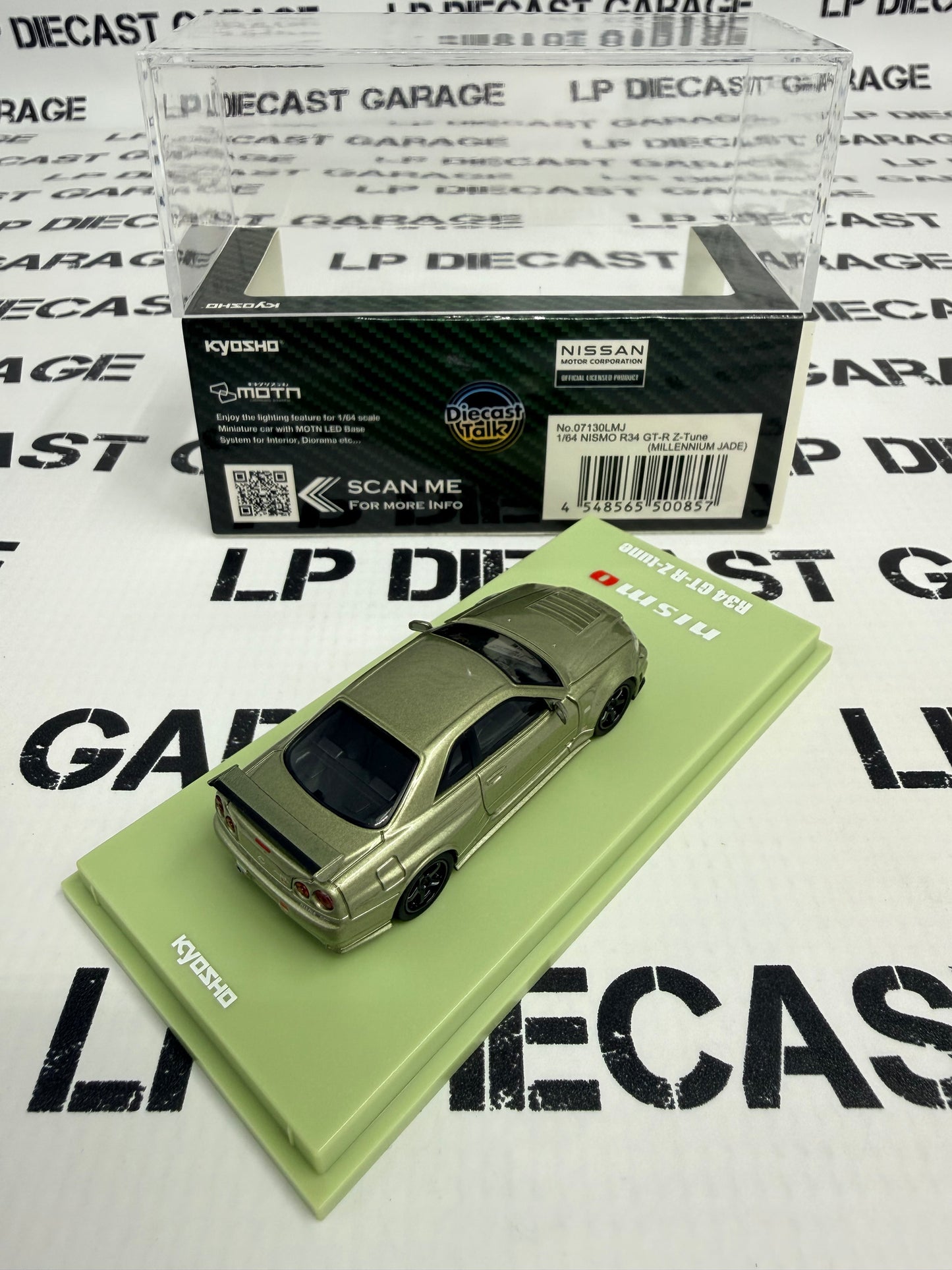 KYOSHO Nissan Skyline GT-R Nismo Z-Tune Millennium Jade 1:64 Diecast Exclusive