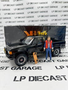 KK Scale 1985 Toyota SR5 Truck Black BTTF w/ Marty Figure 1:18 Diecast