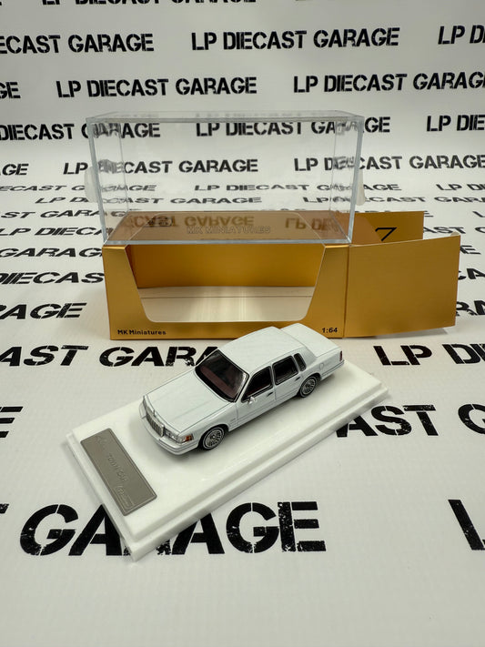 MK Miniatures 1992 Lincoln Town Car Luxury White 1:64 Diecast AUCTION