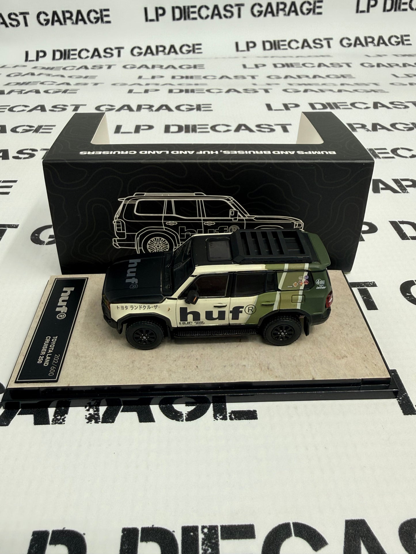 GCD 2025 Toyota Land Cruiser 250 Huf Exclusive  1:64 Diecast