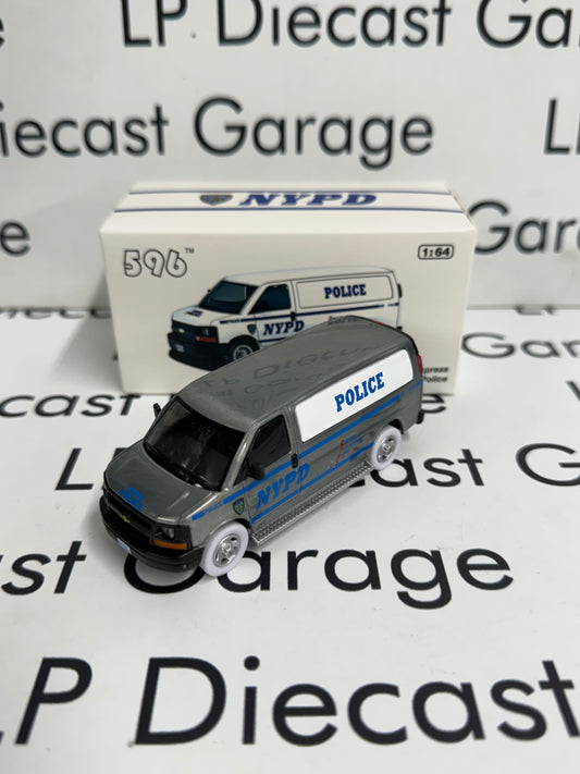RAW CHASE 596 Model Chevrolet Express Van Responder NYPD Police 1:64 Diecast