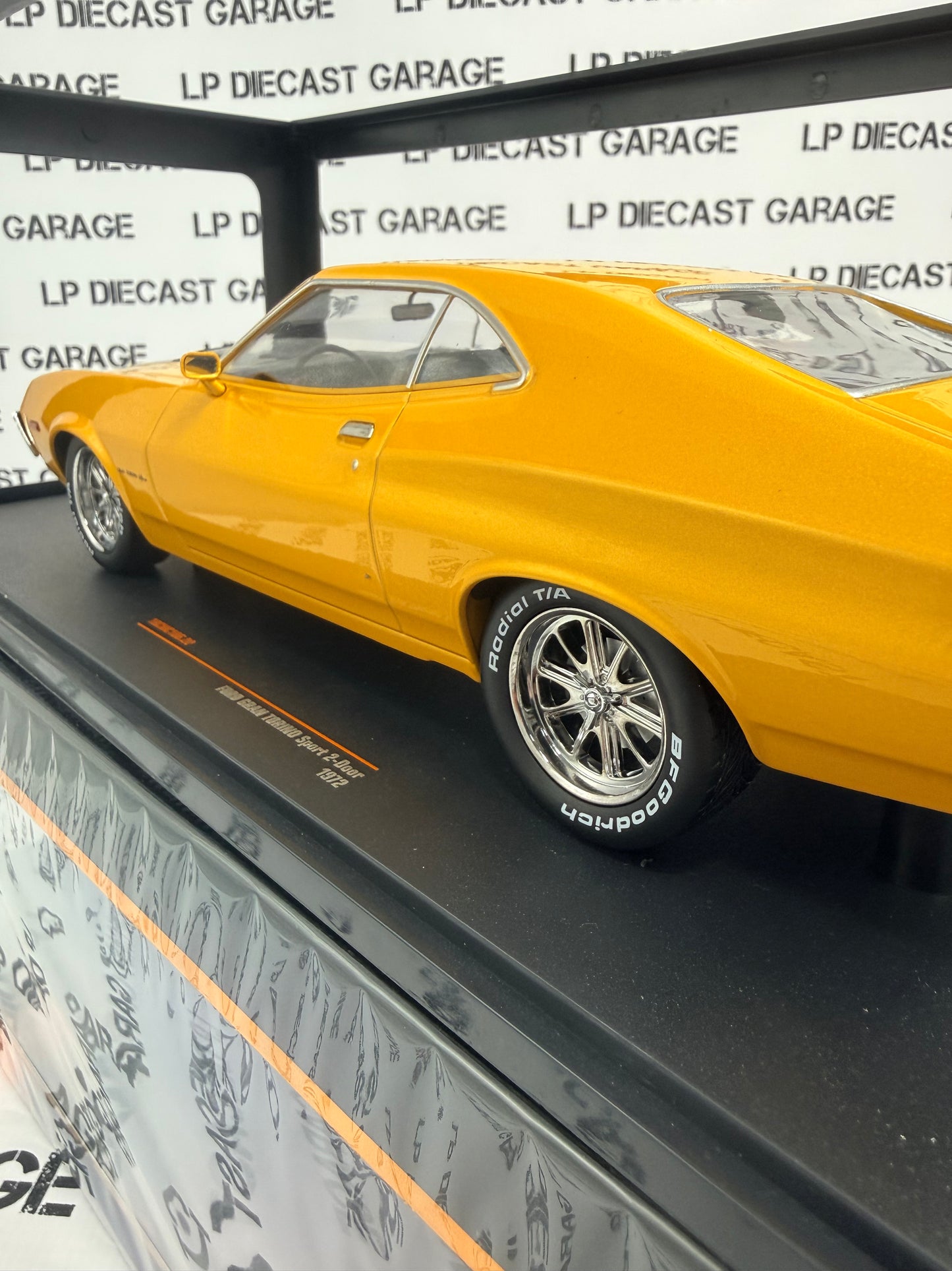 IXO Models 1972 Ford Gran Torino Sport Orange Metallic 1:18 Diecast Limited Edition