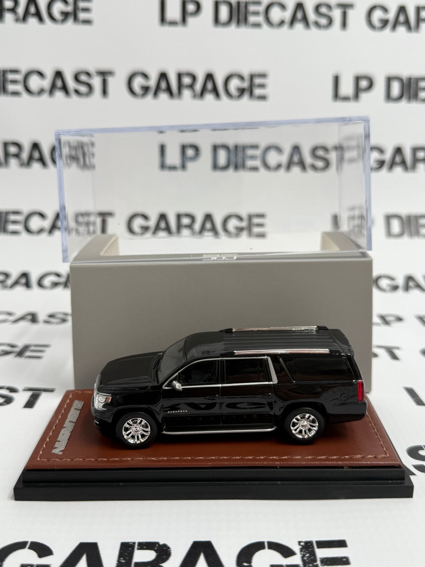 GOC 2015 Chevrolet Suburban Black Limited Edition 1:64 Diecast Exclusive