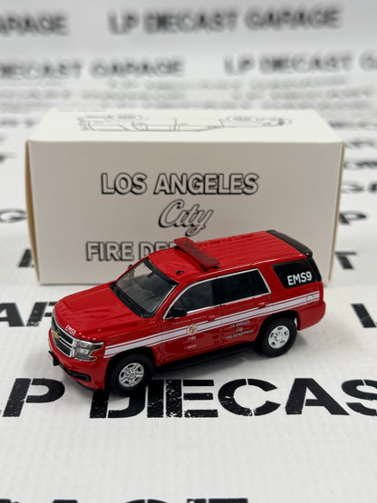 MODEL TRUCK Chevrolet Tahoe Los Angeles City Fire Department 1:64 Diecast