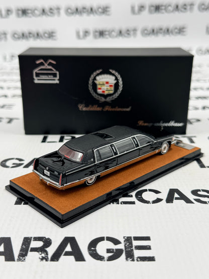 MODEL CAR 1993 Cadillac Fleetwood Limousine Limo Black 1:64 Diecast