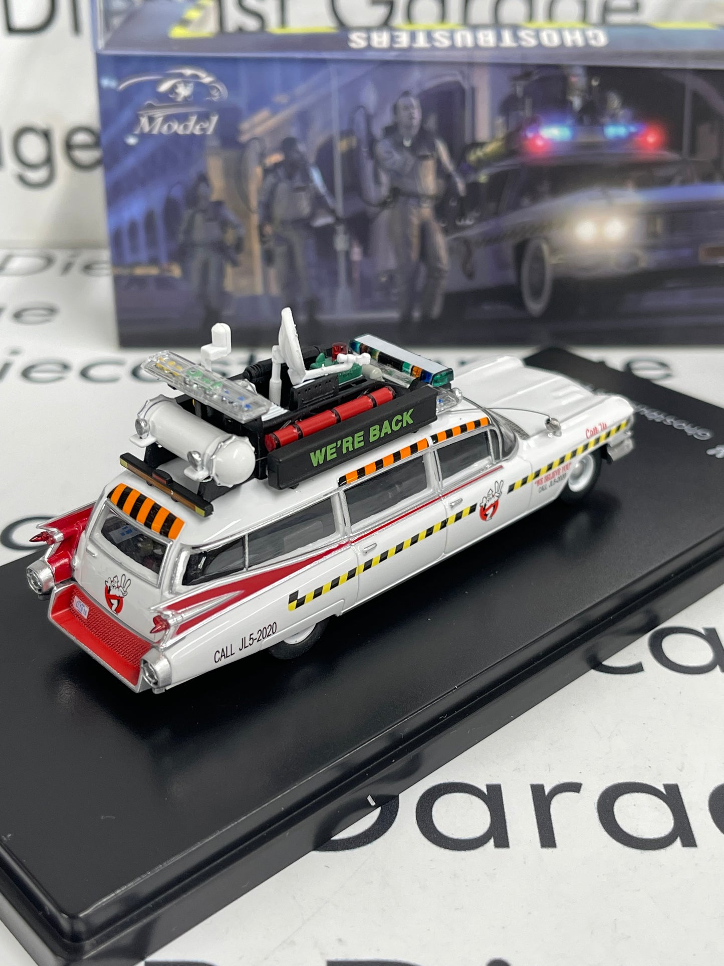 YS Models Ghostbusters Ecto-1 Cadillac Movie Car  1:64 Diecast Detailed