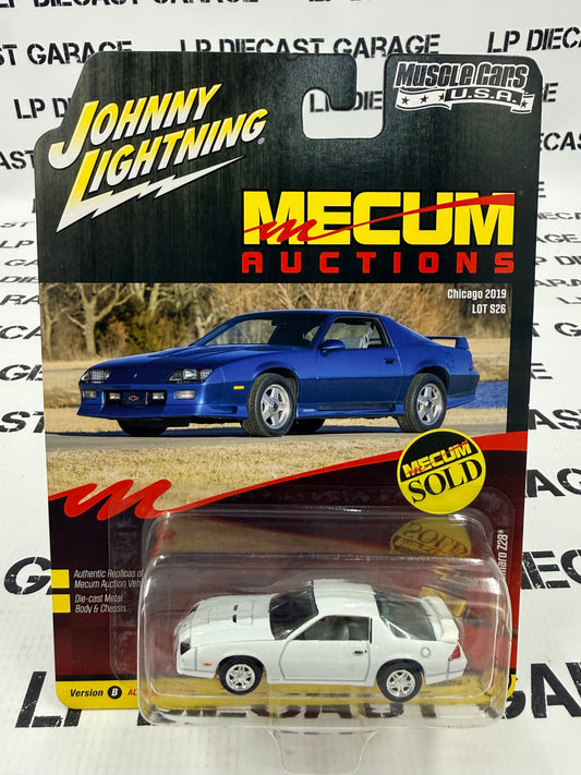 CHASE JOHNNY WHITE LIGHTNING 1992 Chevrolet Camaro Z28 1:64 Diecast Mecum
