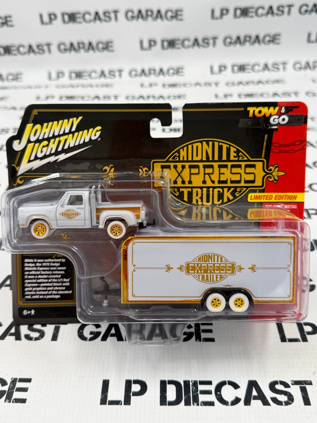 CHASE JOHNNY WHITE LIGHTNING 1978 Dodge Truck Midnite Express w/ Trailer Black 1:64 Diecast Tow & Go