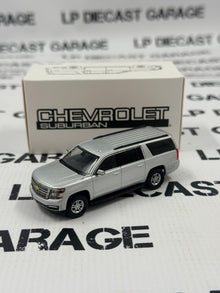 MODEL TRUCK 2015 Chevrolet Suburban Silver 1:64 Diecast SUV