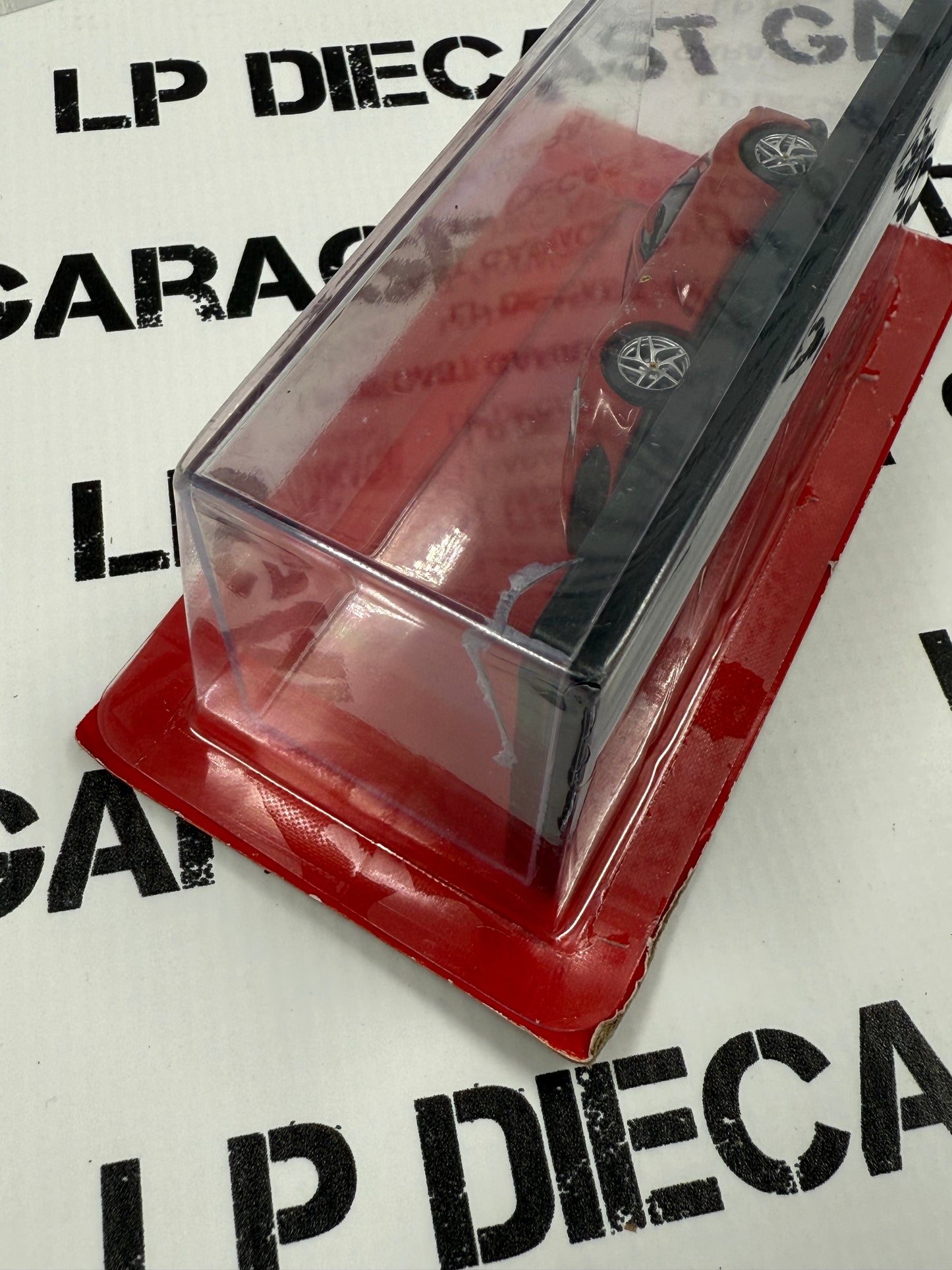 EDICOLA 2017 Ferrari 812 Superfast Red 1:64 Diecast AUCTION