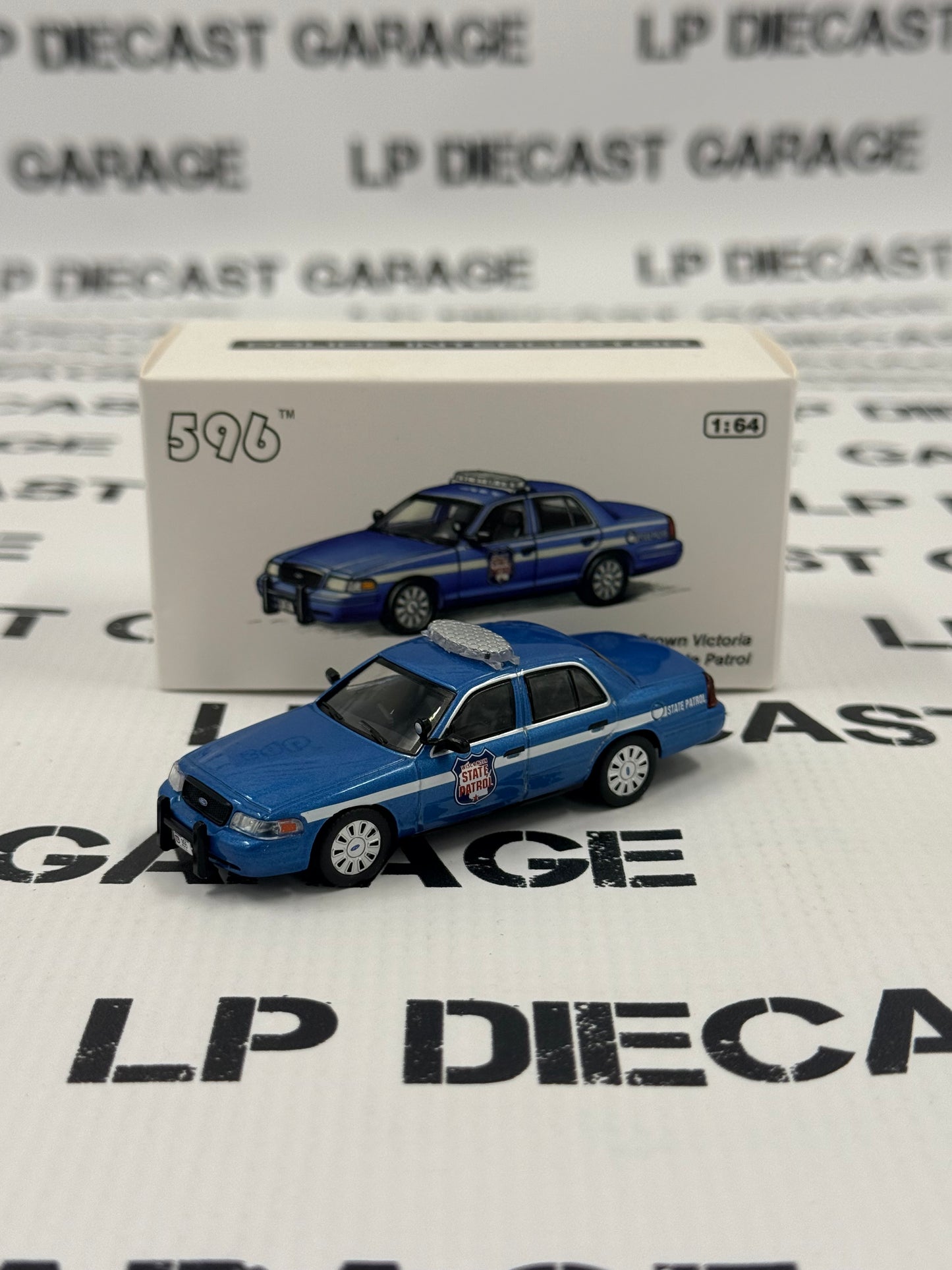 596 Model Ford Crown Victoria Wisconsin State Police 1:64 Diecast