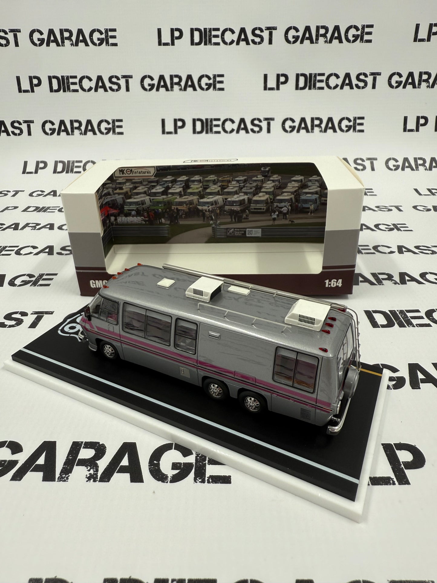 MK Miniatures GMC Motorhome Silver/ Purple 1:64 Resin Model APAxpo Exclusive