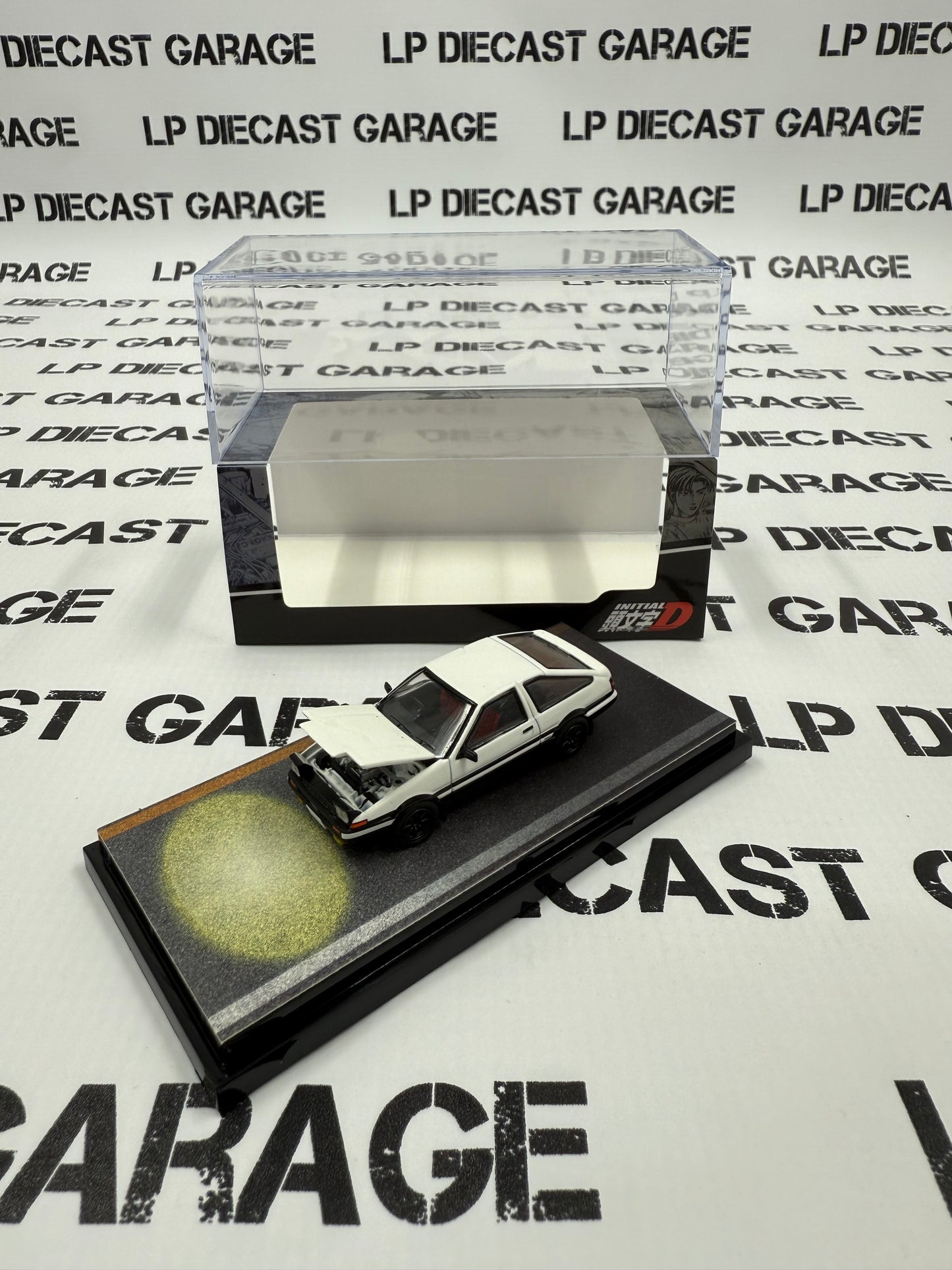 HOBBY JAPAN Toyota Sprinter Trueno AE86 Intial D 1:64 Diecast