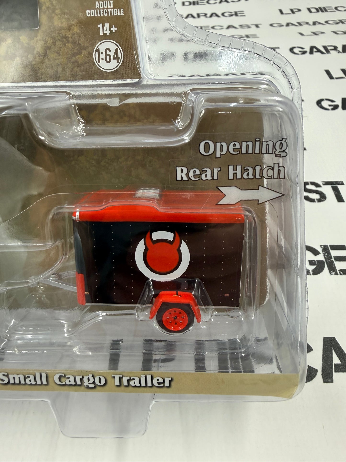 GREENLIGHT 2012 Jeep Wrangler w/ Cargo Trailer 1:64 Diecast Hitch & Tow