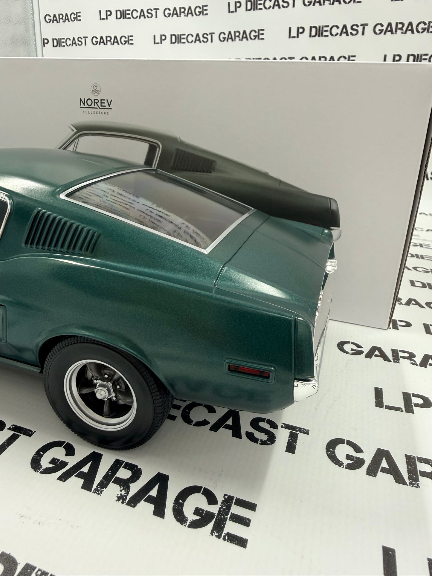 NOREV 1968 Ford Mustang Fastback Bullitt Green Model 1:12 Scale Diecast