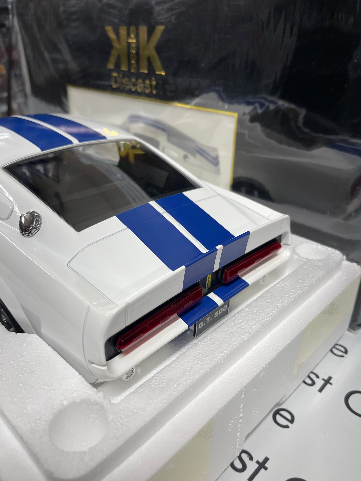 KK Scale 1967 Ford Mustang GT500 Shelby White 1:12 Diecast