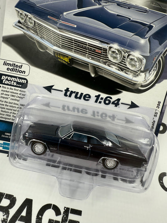AUTO WORLD 1965 Chevy Impala SS 396 Blue 1:64 Diecast Vintage Muscle