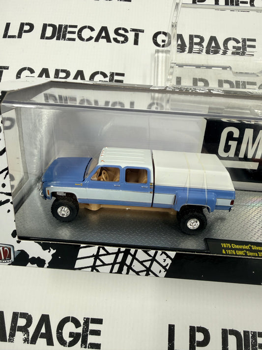 M2 1975 Chevrolet Silverado 30 4X4 & 1976 GMC Sierra 3500 1:64 Diecast Haulers