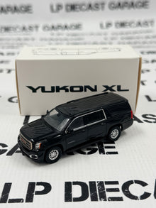 MODEL TRUCK 2015 GMC Yukon XL Black 1:64 Diecast SUV