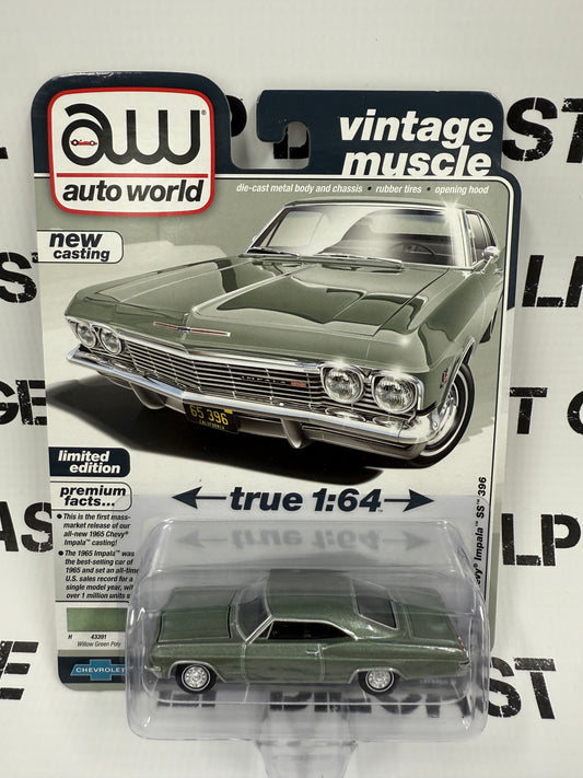 AUTO WORLD 1965 Chevy Impala SS 396 Green 1:64 Diecast Vintage Muscle