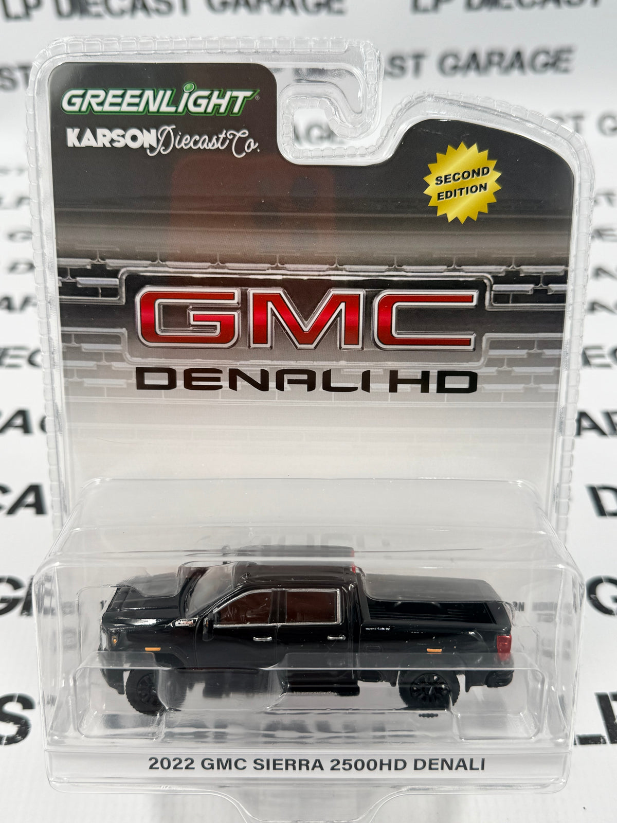 GREENLIGHT 2022 GMC Sierra 2500HD Denali Black 1:64 Diecast Exclusive