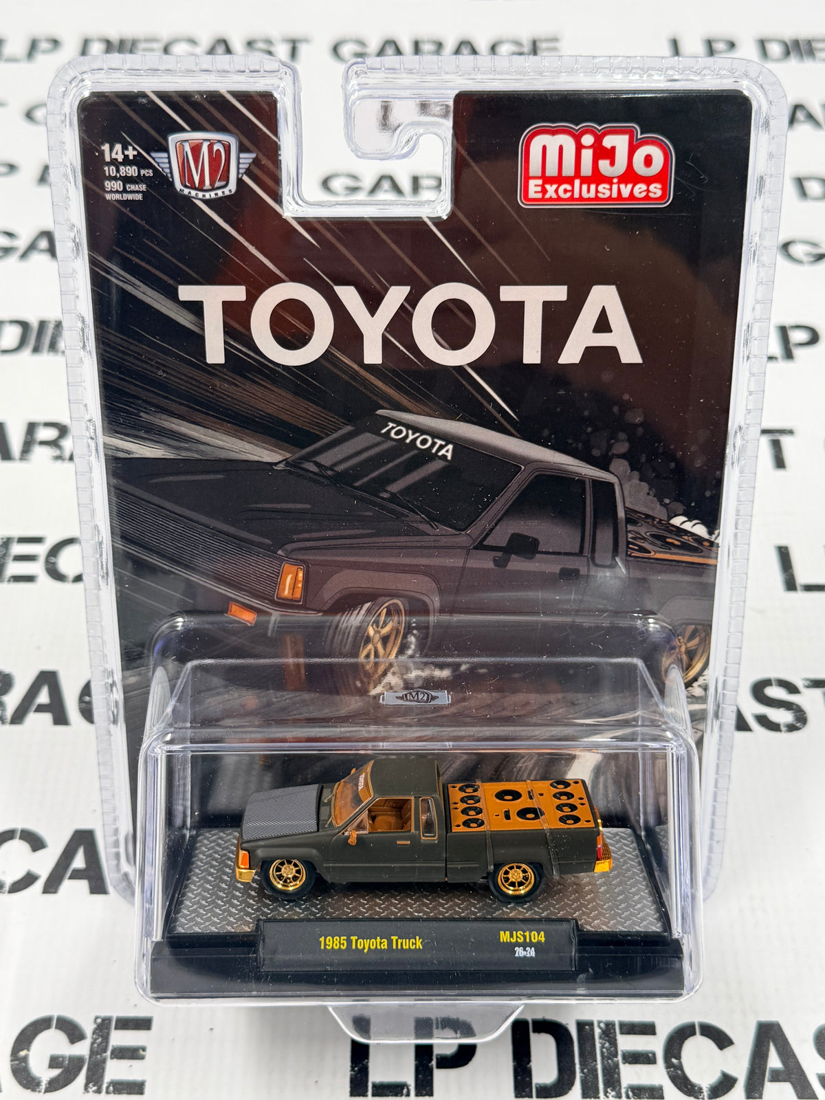 CHASE M2 1985 Toyota Pickup Lowered Dark Gray Street Truck 1:64 Diecast MiJo