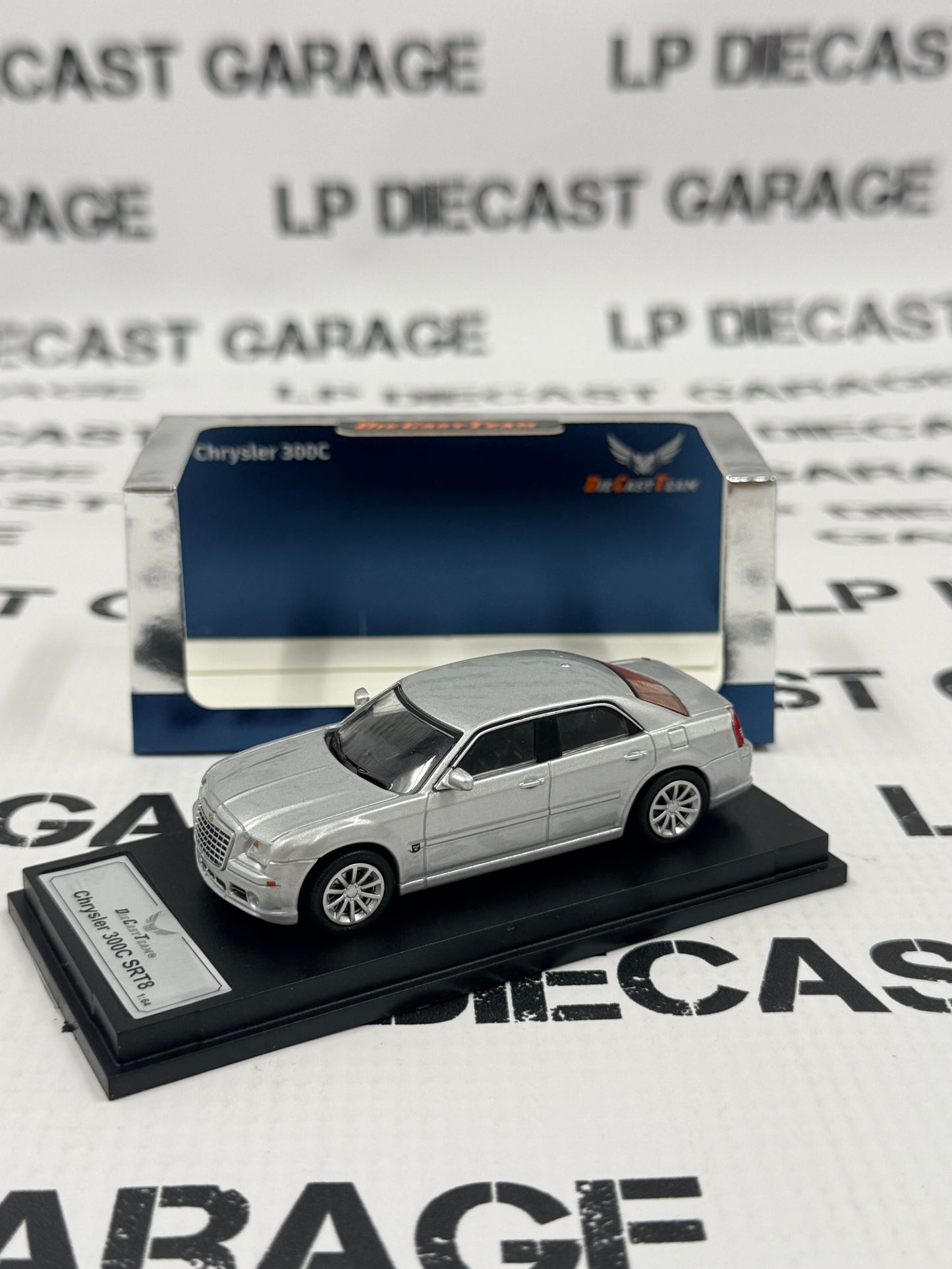 GCD DCT 2013 Chrysler 300C SRT8 Silver 1:64 Diecast Model