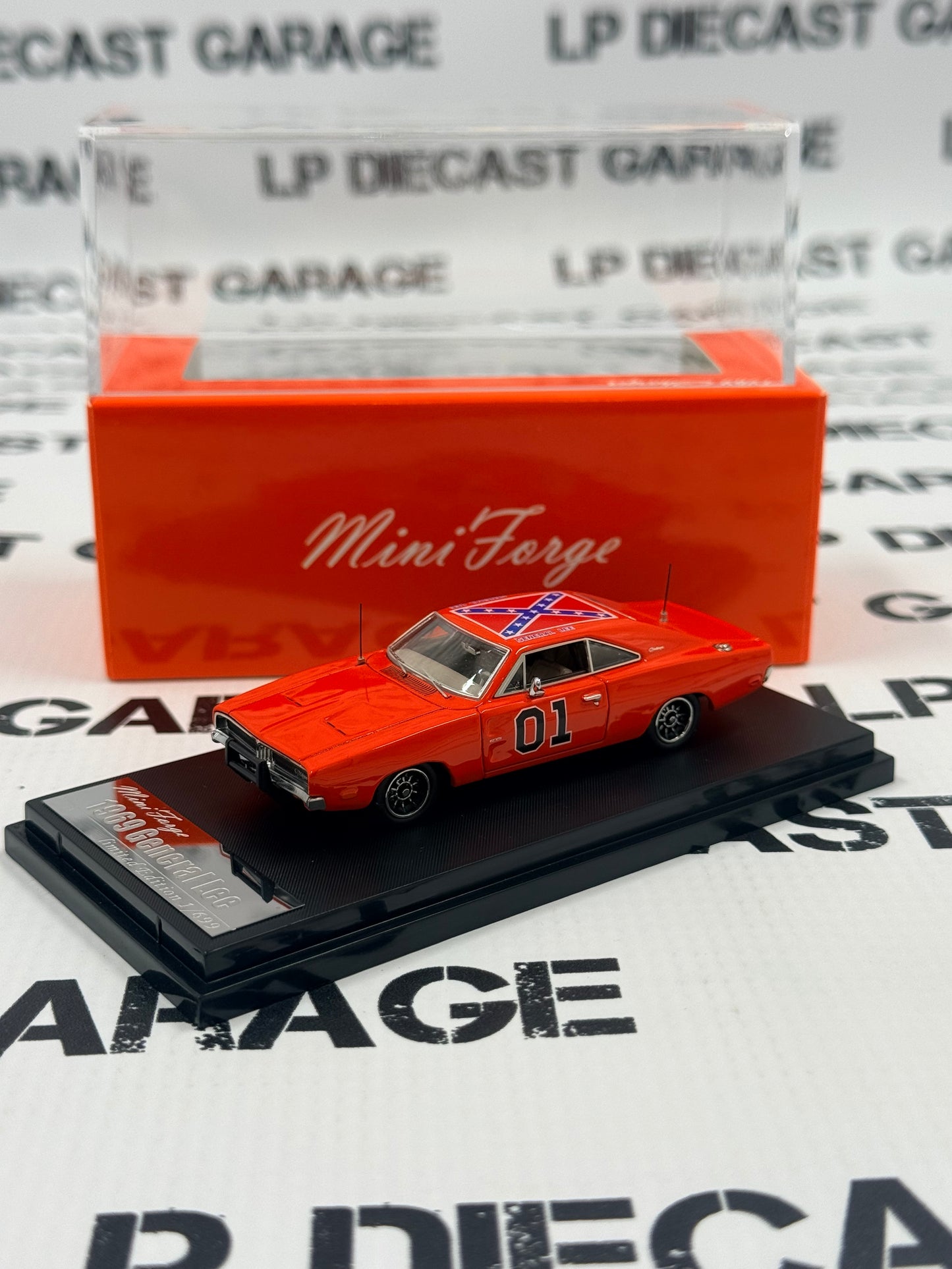 MINI FORGE 1969 Dodge Charger R/T General Lee 1:64 Diecast DOH