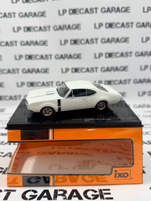 IXO Models 1970 Oldsmobile 442 W-30 White 1:43 Diecast Model