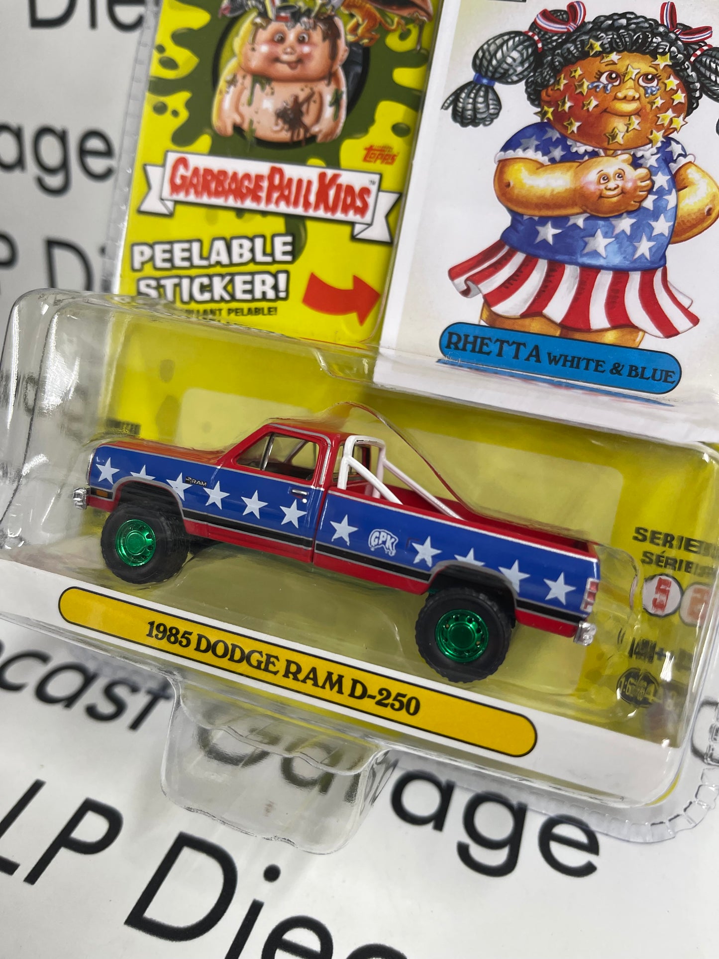 GREEN MACHINE CHASE GREENLIGHT 1985 Dodge Ram D-250 USA 1:64 Diecast Garbage Pail Kids