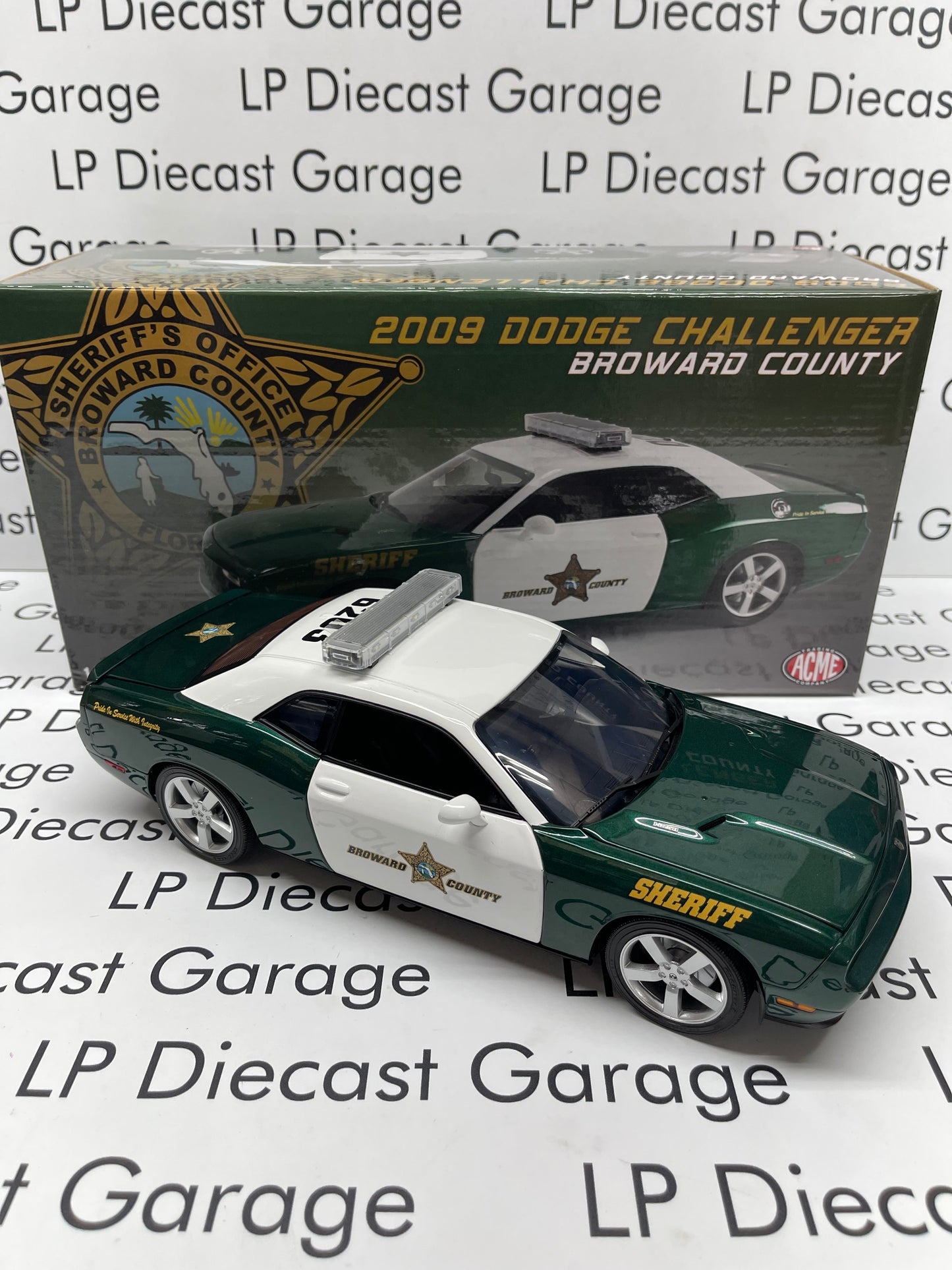 ACME 2009 Dodge Challenger SRT8 Broward County Sheriff Florida Police Car 1:18 Diecast A1806026