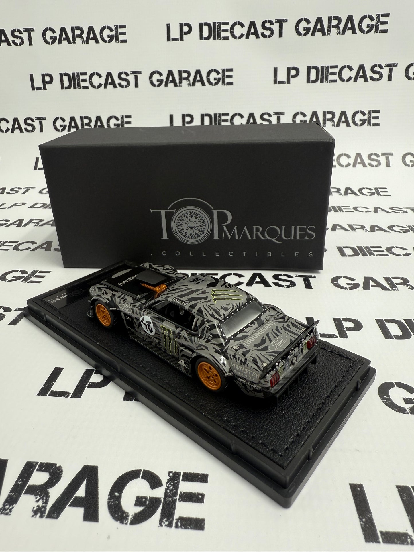 TOP MARQUES 1965 Ford Mustang Hoonicorn NR.43 1:43 Scale Resin Model