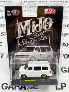 CHASE M2 1995 Chevy Astro Van White Low Rider 1:64 Diecast MiJo