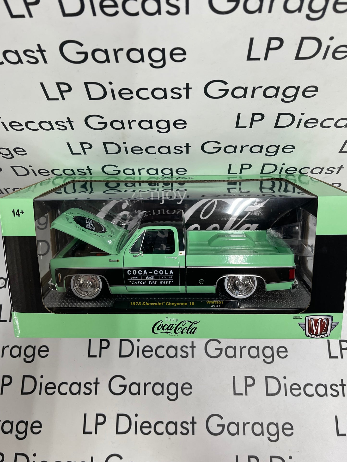 M2 Machines 1973 Chevrolet Cheyenne 10 1886 Catch the Wave 1:24 Diecast Coca Cola