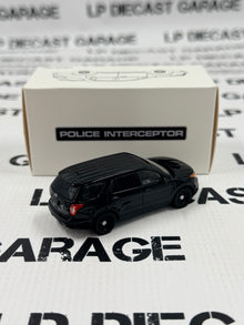 MODEL CAR 2013 Ford Explorer Police Interceptor Black Unmarked 1:64 Diecast