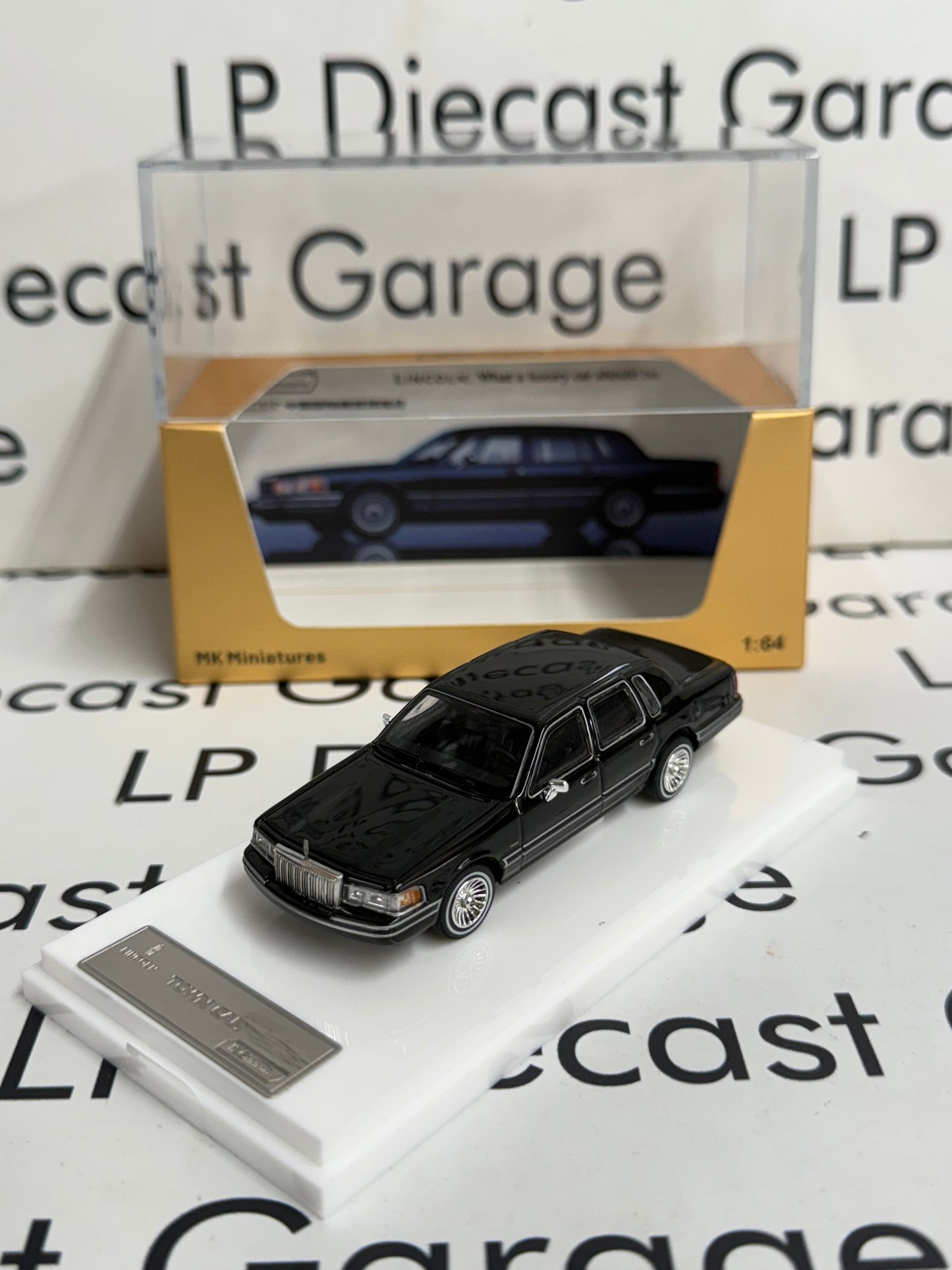 MK Miniatures 1992 Lincoln Town Car Luxury Black 1:64 Diecast