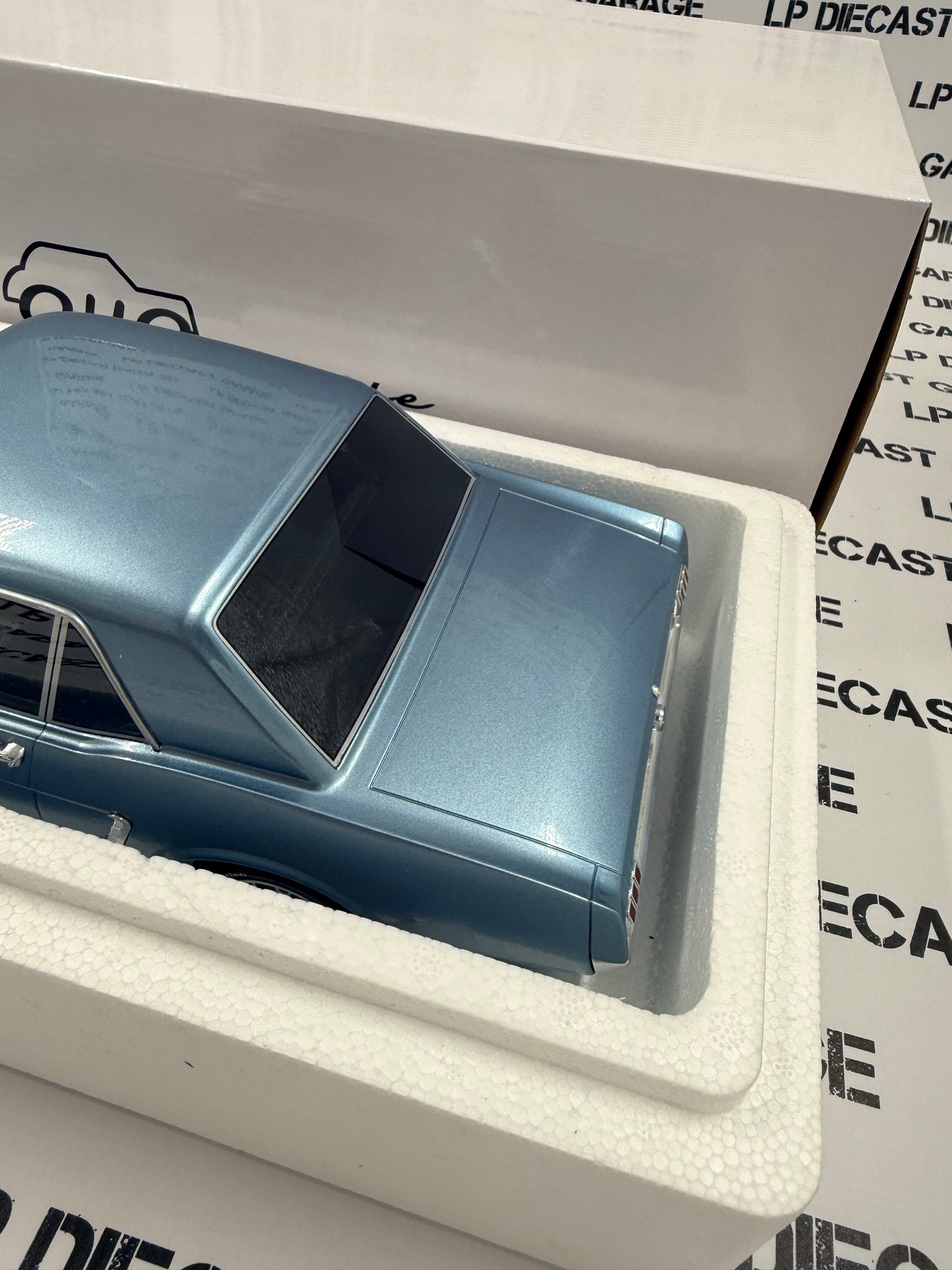 OTTO MOBILE 1965 Ford Mustang Coupe Blue 1:12 Scale Resin Model G089