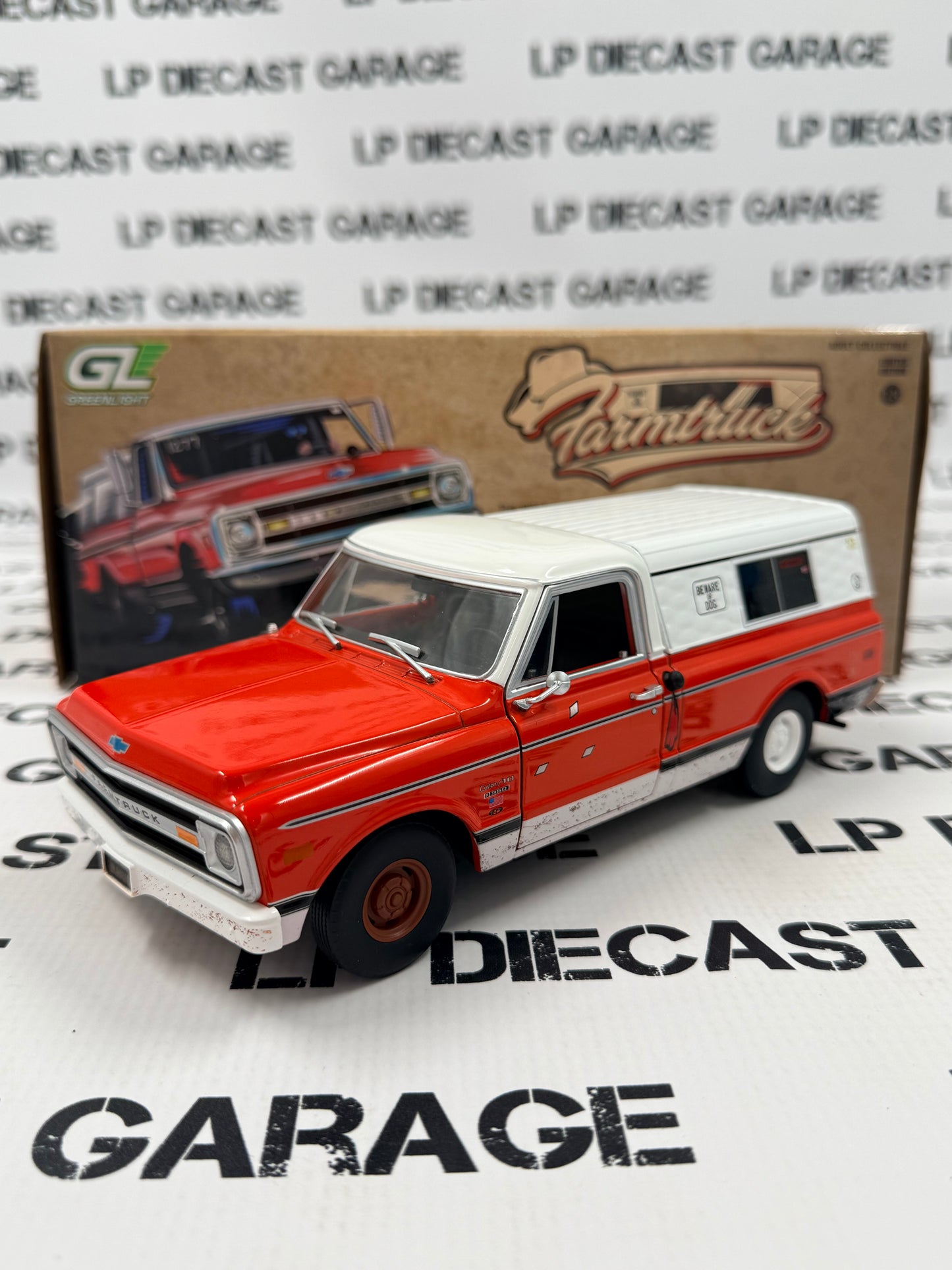 GREENLIGHT 1970 Chevrolet C10 Farmtruck 1:24 Diecast Exclusive AZN