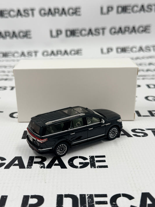 MODEL TRUCK 2024 Lincoln Navigator Dark Green SUV 1:64 Diecast