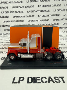 IXO Models 1985 MACK Superliner Magnum Silver Red 1:43 Diecast Semi Truck