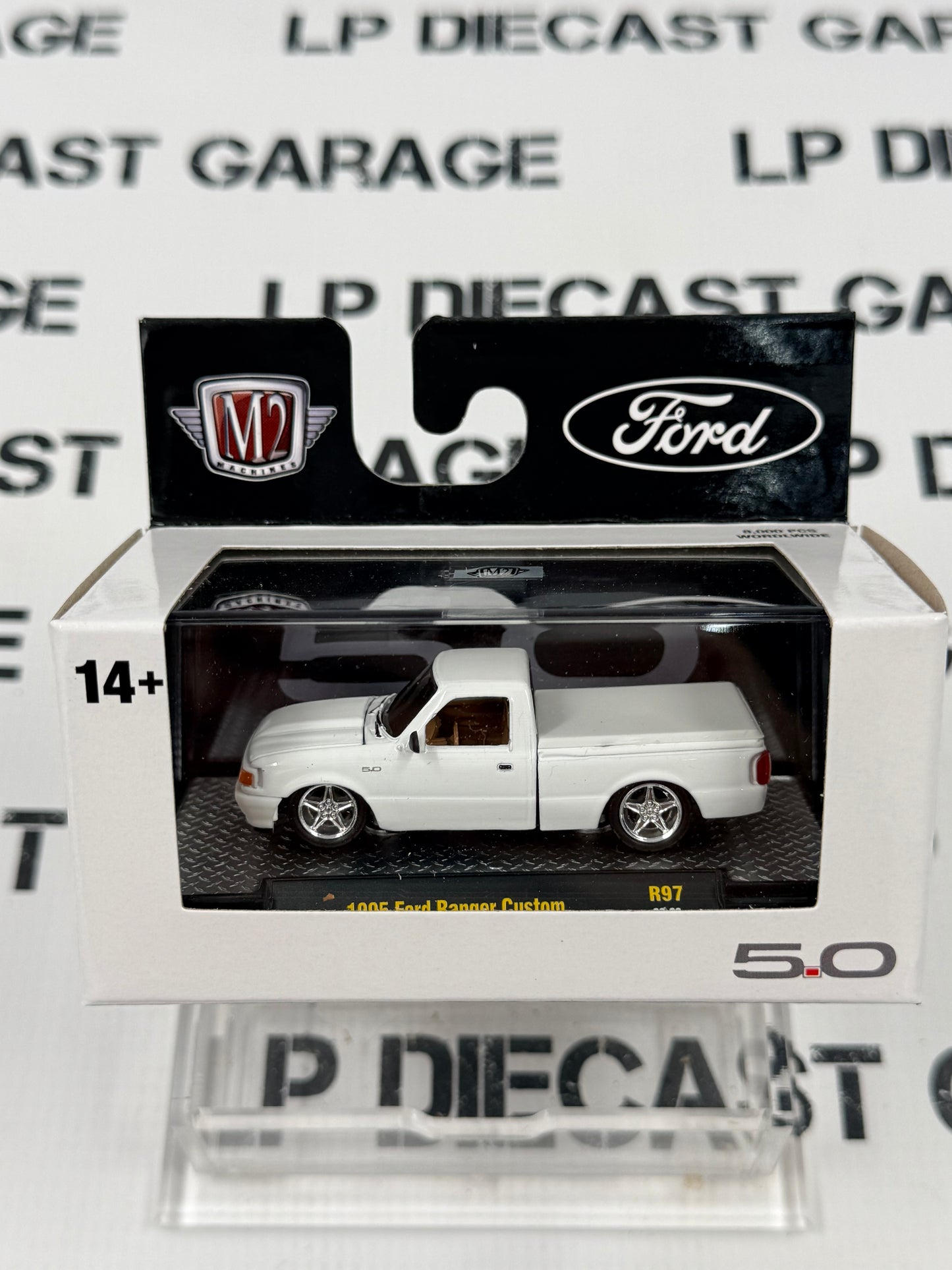 M2 1995 Ford Ranger Custom 5.0 White Truck 1:64 Diecast
