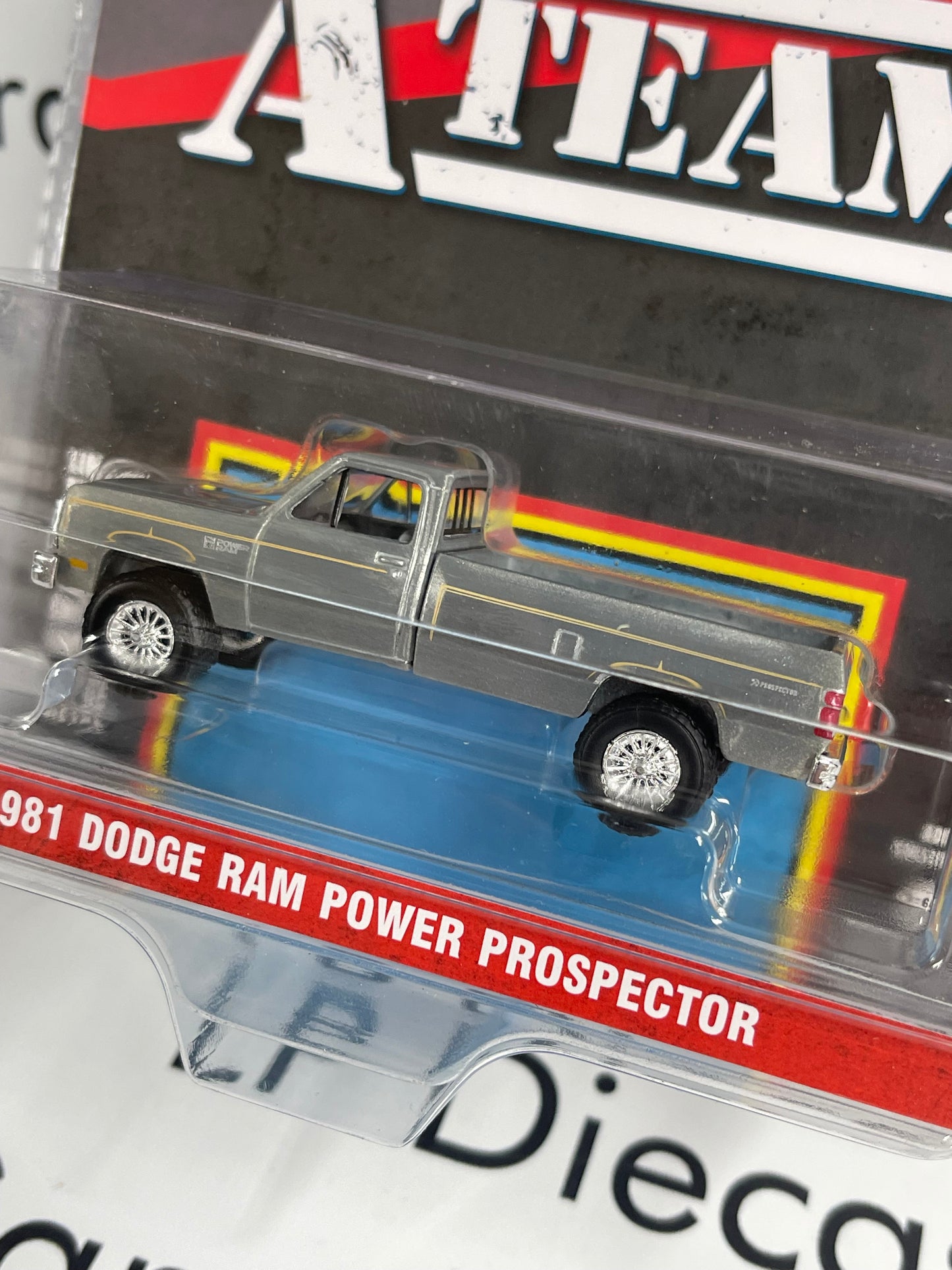 RAW CHASE GREENLIGHT 1981 Dodge Ram Prospector A Team 1:64 Diecast