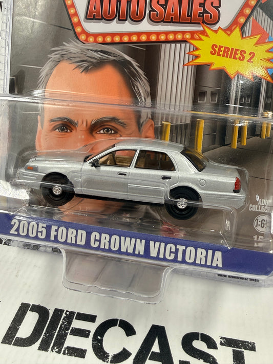 GREENLIGHT 2005 Ford Crown Victoria Silver LP Exclusive 1:64 Diecast Ricks Auto Sales