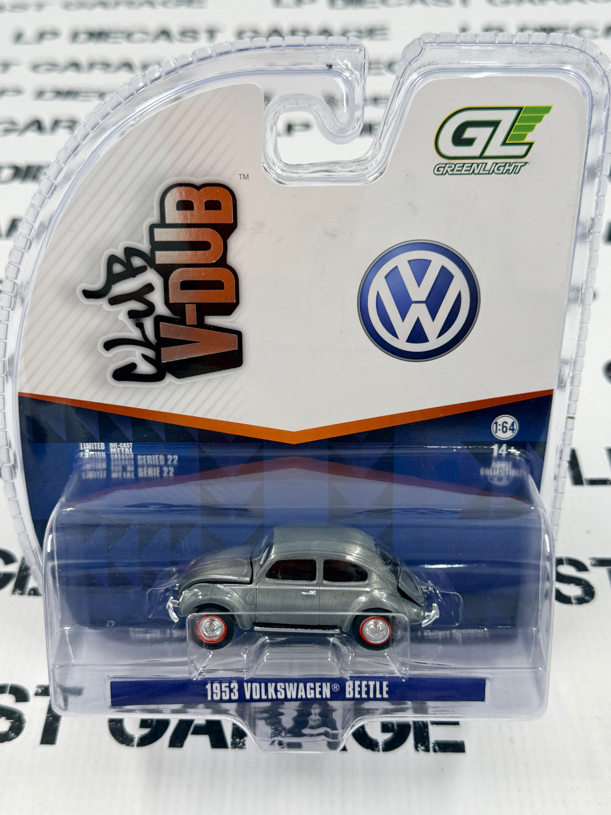 RAW CHASE GREENLIGHT 1953 Volkswagen Beetle Dark Red 1:64 Diecast Club V-Dub