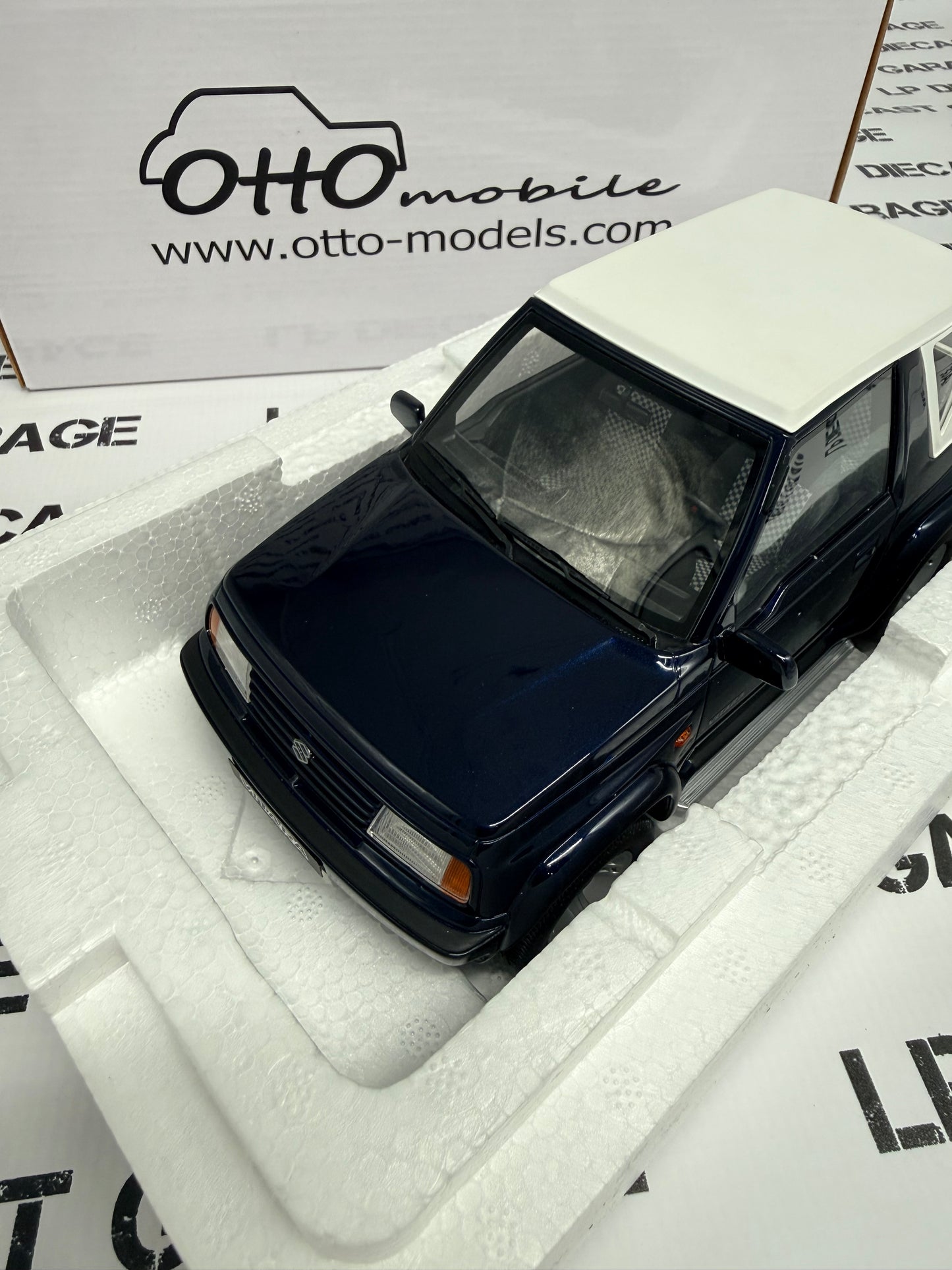 OTTO MOBILE Suzuki Vitara Cabrio JLX Blue 1:18 Scale Resin Model OT492