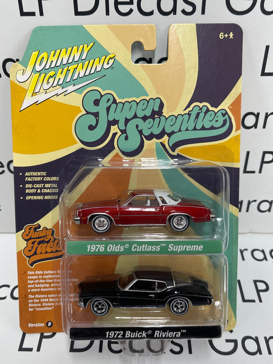 JOHNNY LIGHTNING Super Seventies 2 Pack 1976 Olds Cutlass Supreme 1972 Buick Riviera Version B 1:64 Diecast