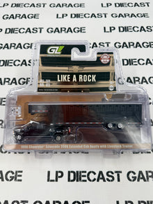 GREENLIGHT 1998 Chevrolet Silverado 3500 Black w/ Livestock Trailer 1:64 Diecast OBT Exclusive