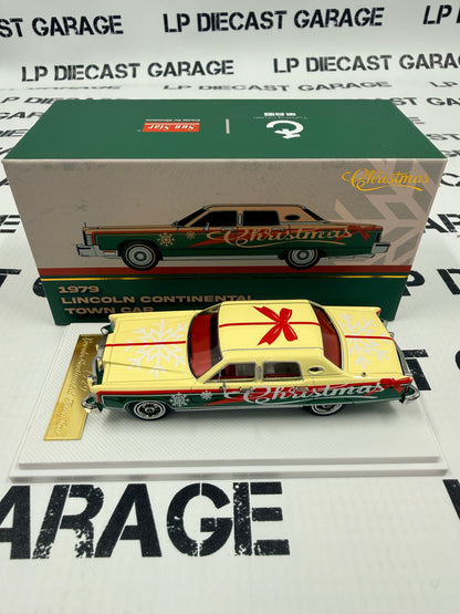 SUN STAR 1979 Lincoln Continental Town Car 1:64 Diecast Christmas Edition
